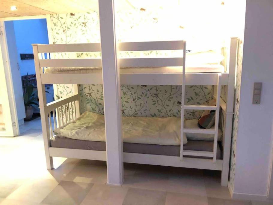 Airy, Cosy Guesthouse Mariager ภายนอก รูปภาพ